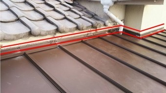 壁際コーキング