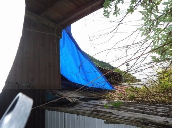 屋根飛散シート養生