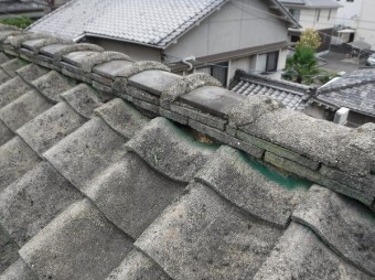棟際怪しい