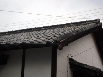 ケラバ角垂れてる