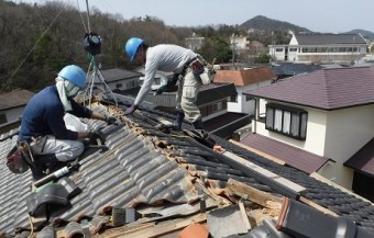 棟際平部瓦固定