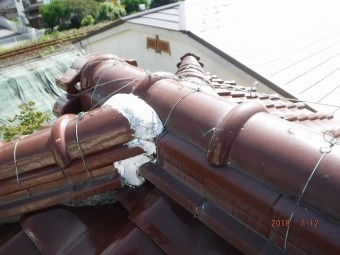 寄棟屋根の雨漏り