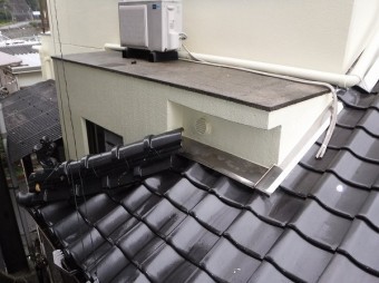 雨漏り屋根