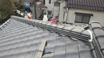 隅棟取り直し工事完成