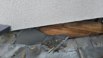 壁の中板金半端
