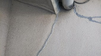 モルタル壁クラック