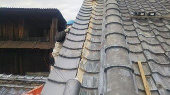 袖瓦取り付け完了