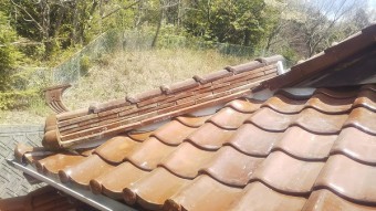 呉市雨漏り修理隅棟復旧工事完成