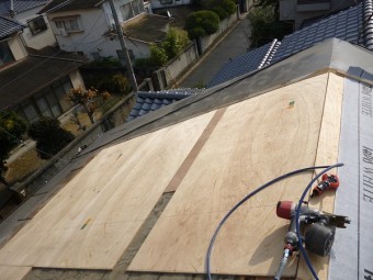 屋根下地増し打ち工事