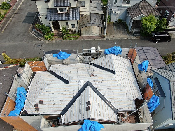 葺き替え工事2階屋根