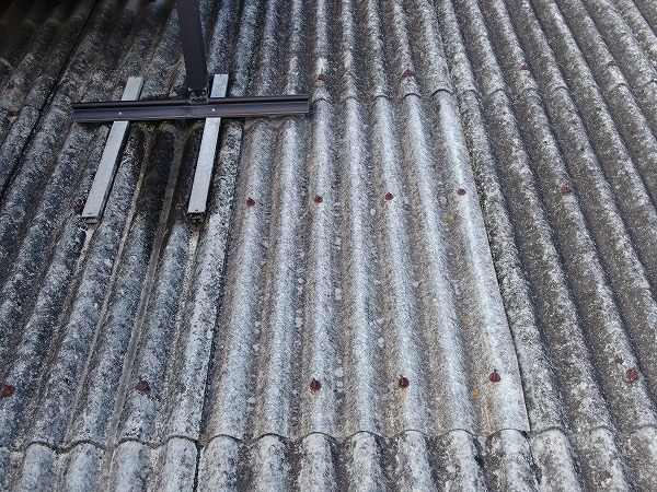 海田町　工場ｽﾚｰﾄ屋根　雨漏り　屋根調査