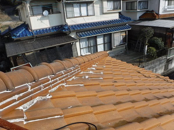 安芸郡熊野町雨漏り棟瓦取り直し工事前調査