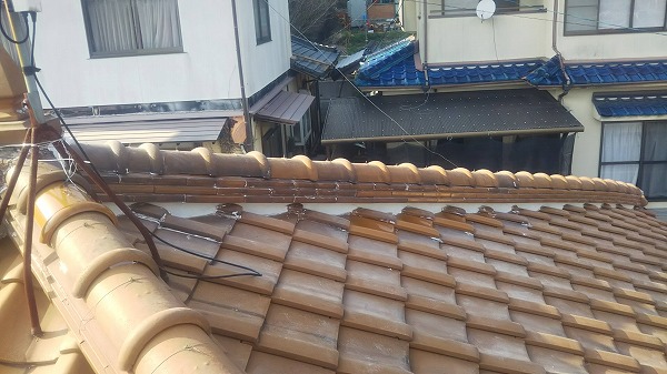 安芸郡熊野町雨漏り棟瓦取り直し工事完成