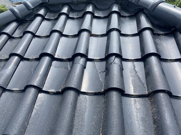 東広島市　ｾﾒﾝﾄ瓦　雨漏り