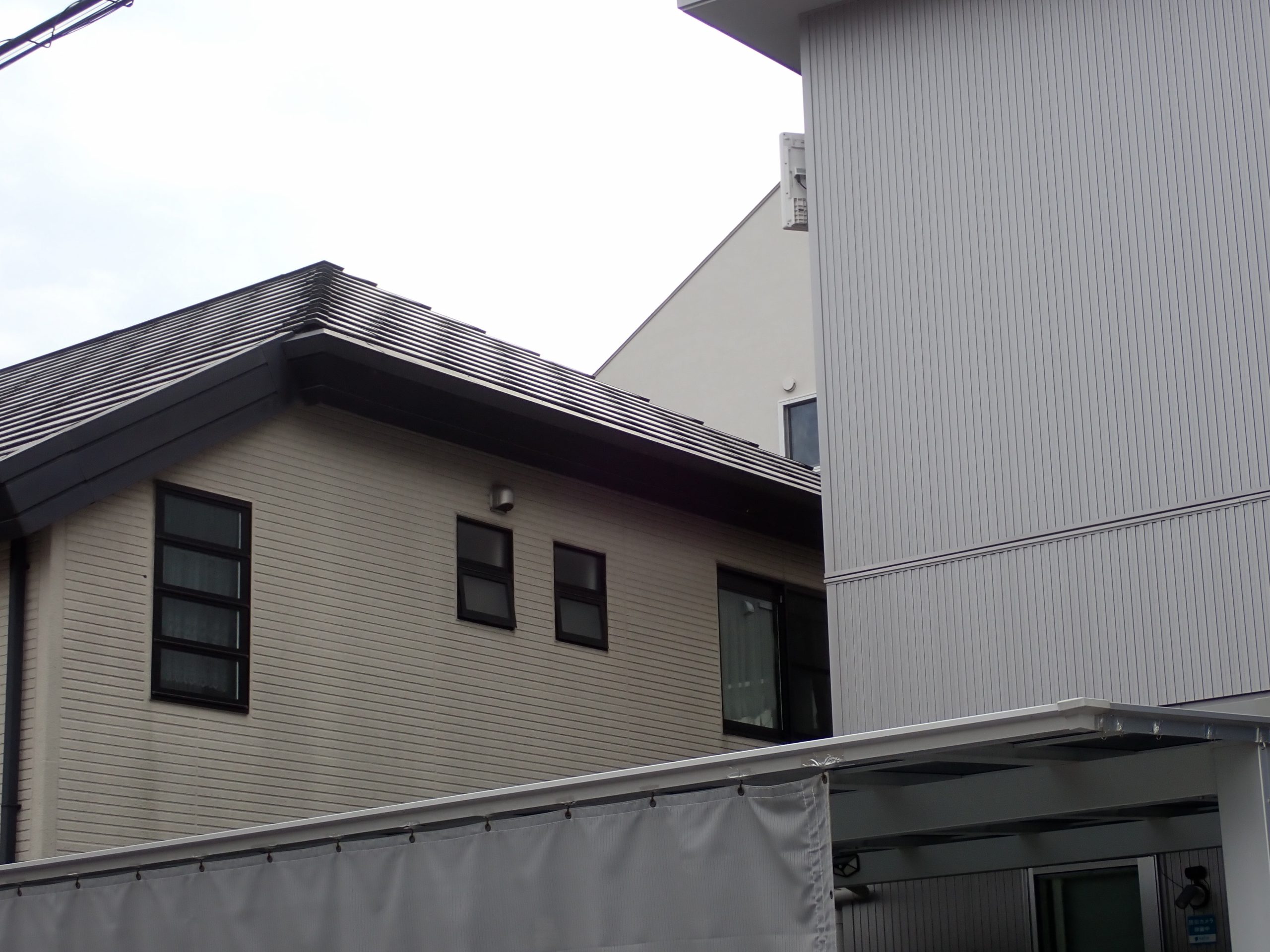 屋根形状と軒先方向の把握